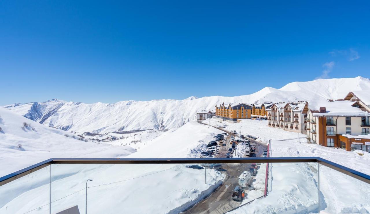 Bavarian Gudauri Apartments Bagian luar foto