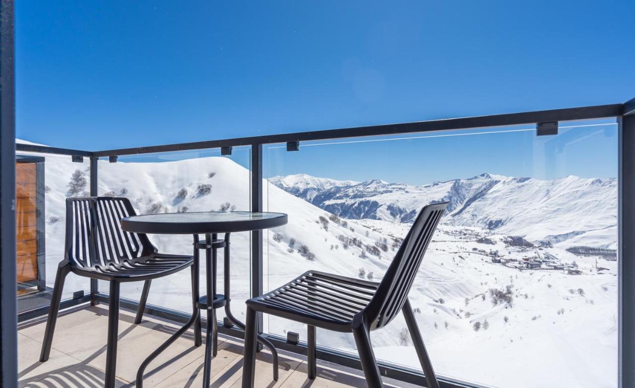 Bavarian Gudauri Apartments Bagian luar foto